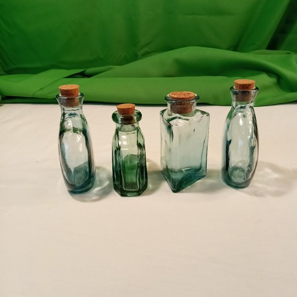 Other - NWT   Set of Four Small Bottles with Corks-